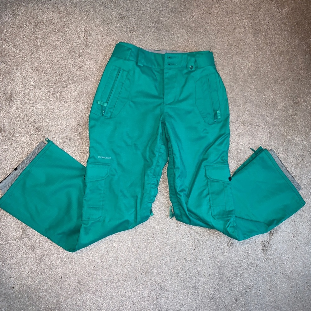 women’s ski pants